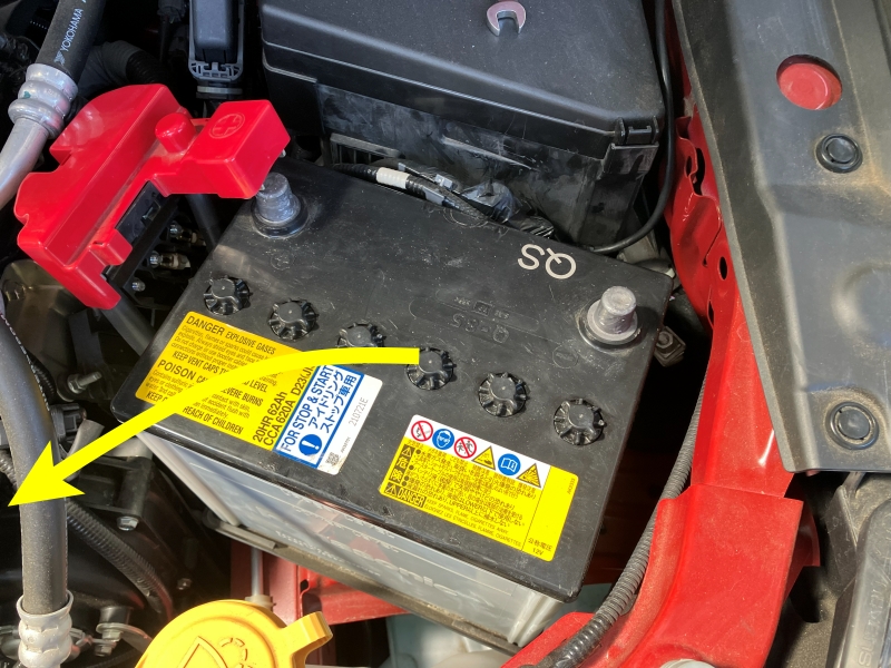 バッテリーの取り外し